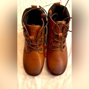 Propet Delaney Leather Lace Up Ankle Boot | Sz 7